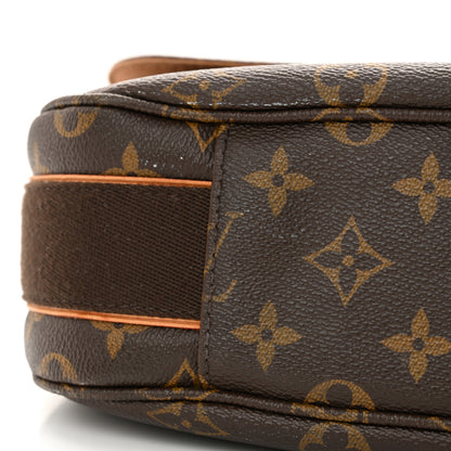 Louis Vuitton Monogram Beaubourg MM Messenger Bag 13 of 13