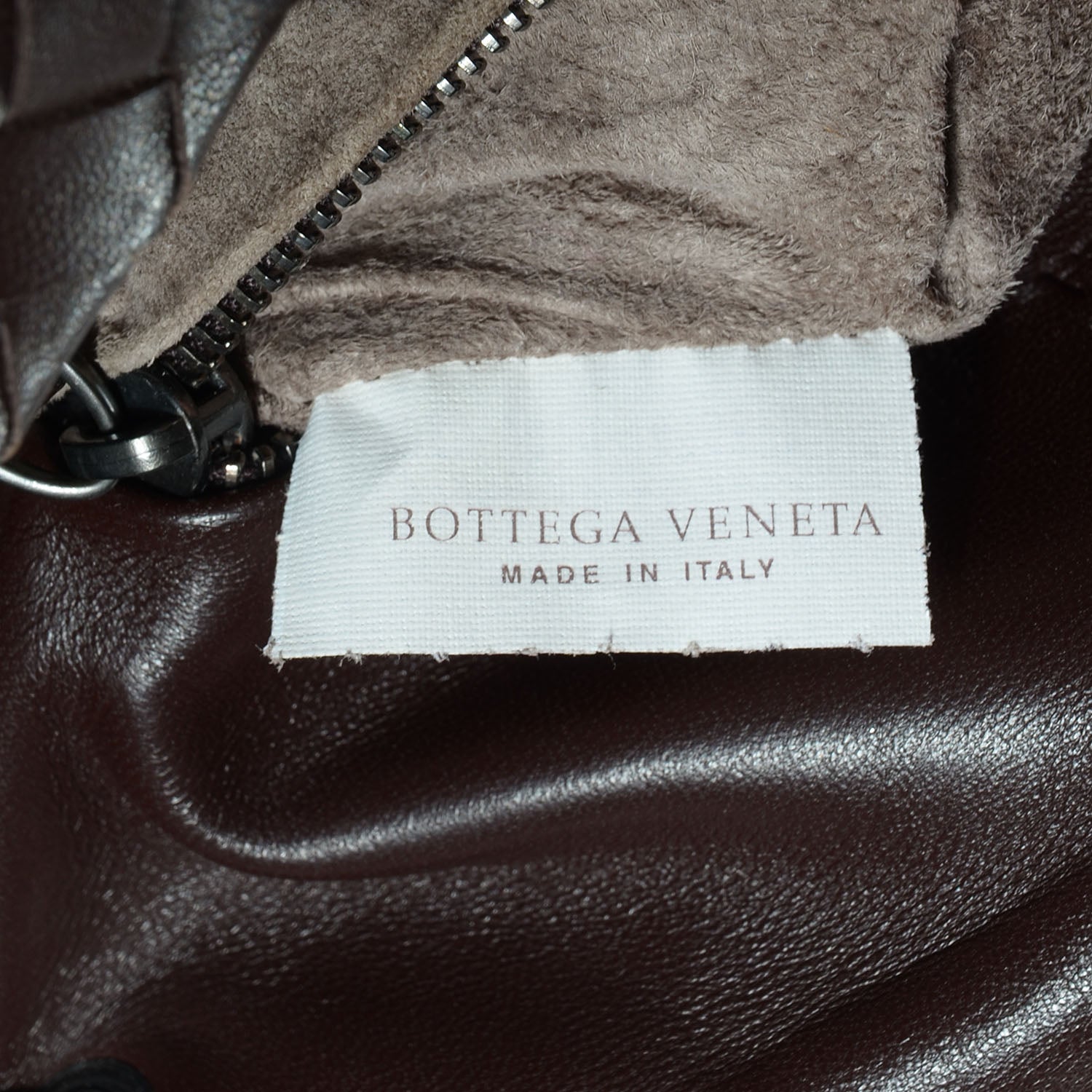 Bottega Veneta Nappa Intrecciato Messenger Bag Ebano 7 of 8