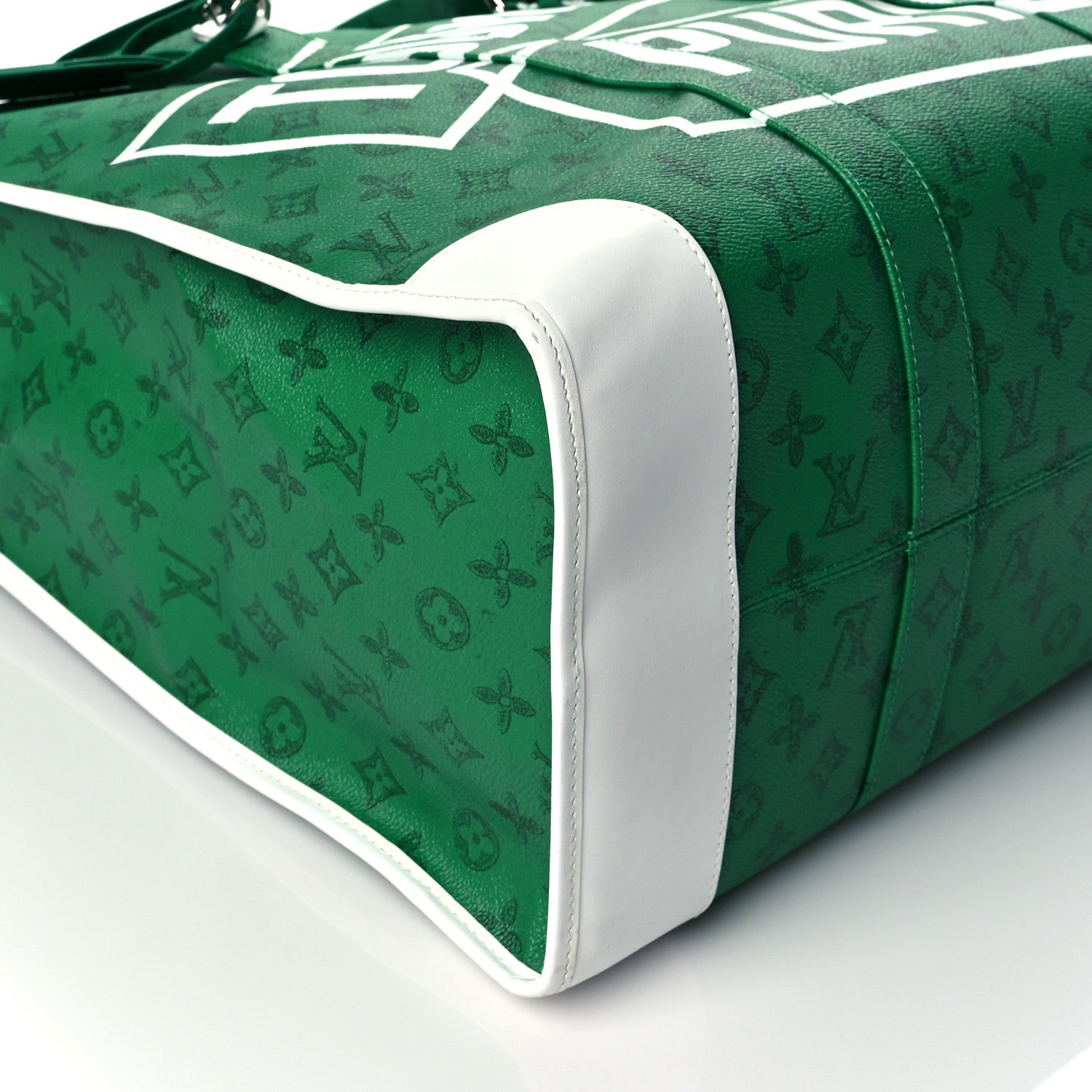 Louis Vuitton Vintage Monogram Everyday LV Cabas Zippe GM Green 7 of 8