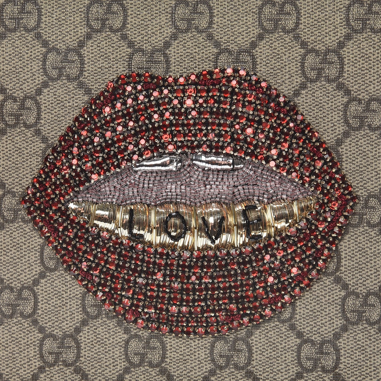 GG Supreme Monogram Merveilles Lips Zip Pouch Hibiscus Red