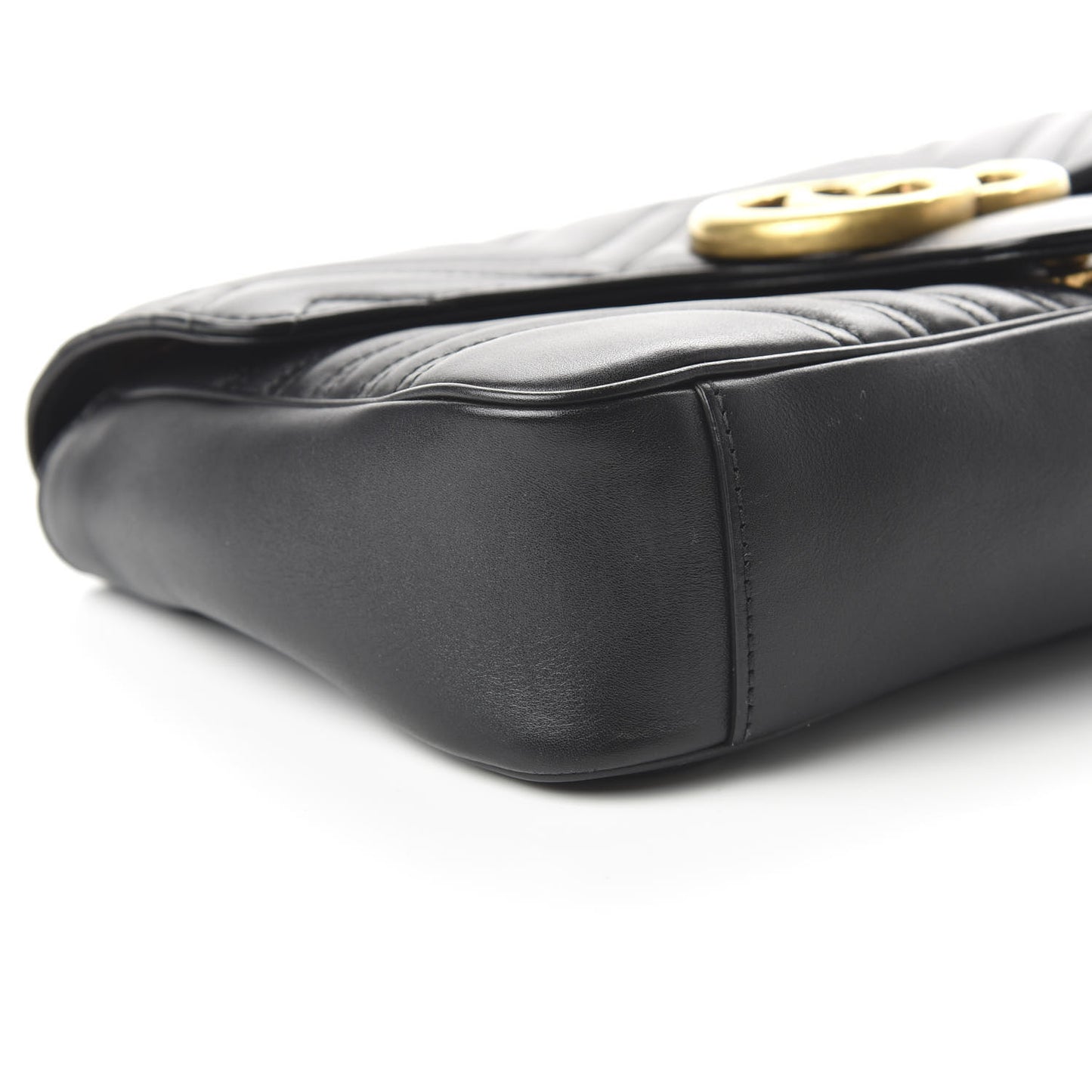 Calfskin Matelasse Medium GG Marmont Shoulder Bag Black