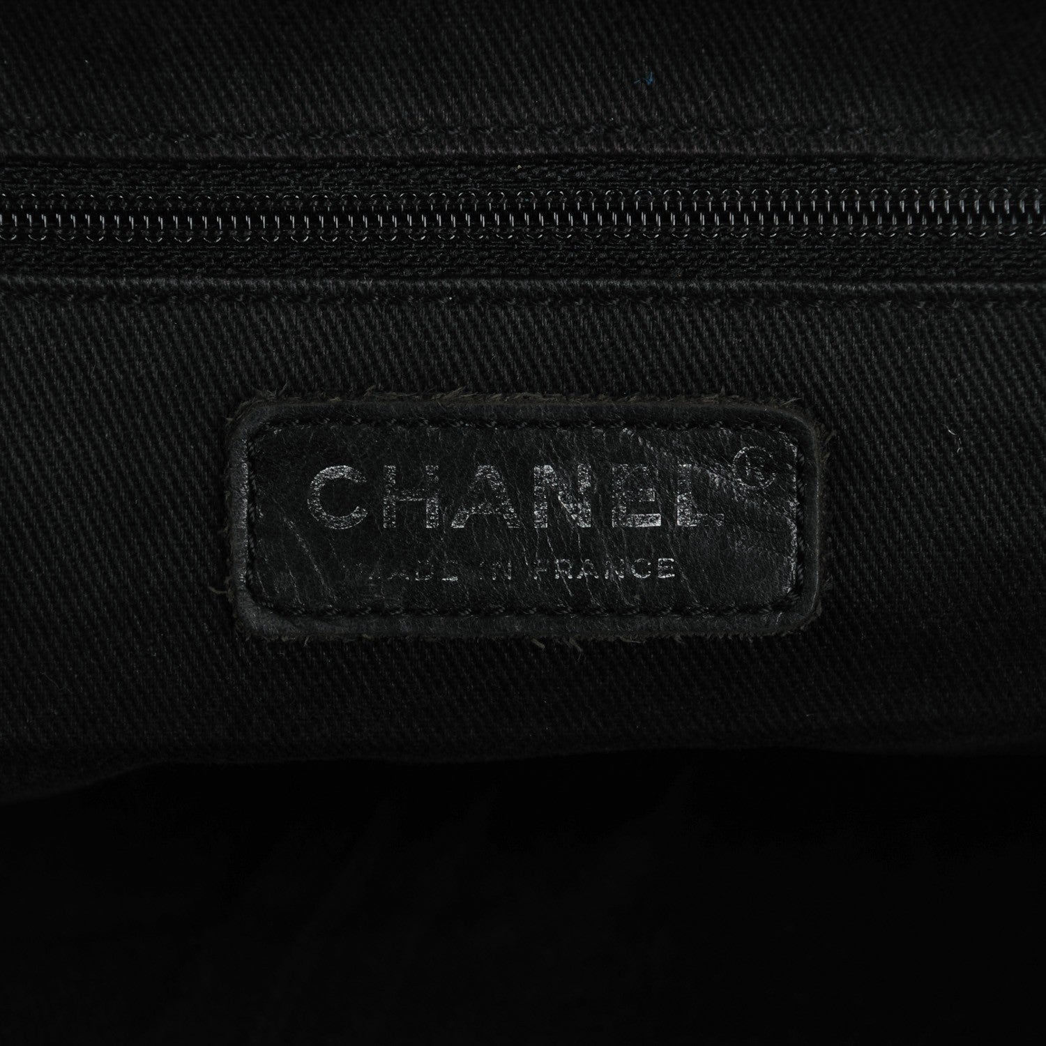 Chanel Calfskin Large Diamond Stitch Tote Black 6 of 8