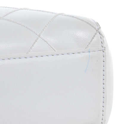 Chanel Lambskin Tortoise Handle Tote White 4 of 9