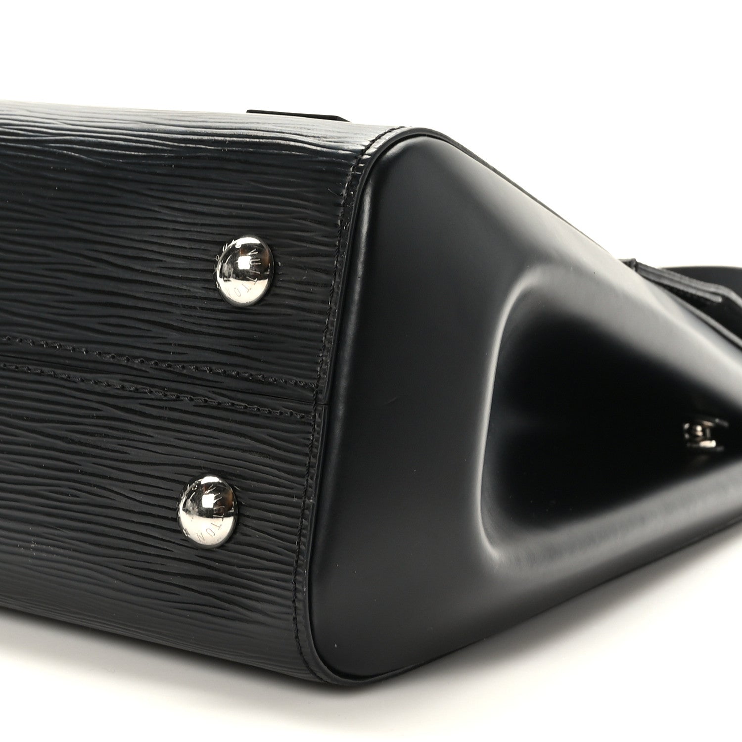 Louis Vuitton Epi Cluny MM Black 8 of 14