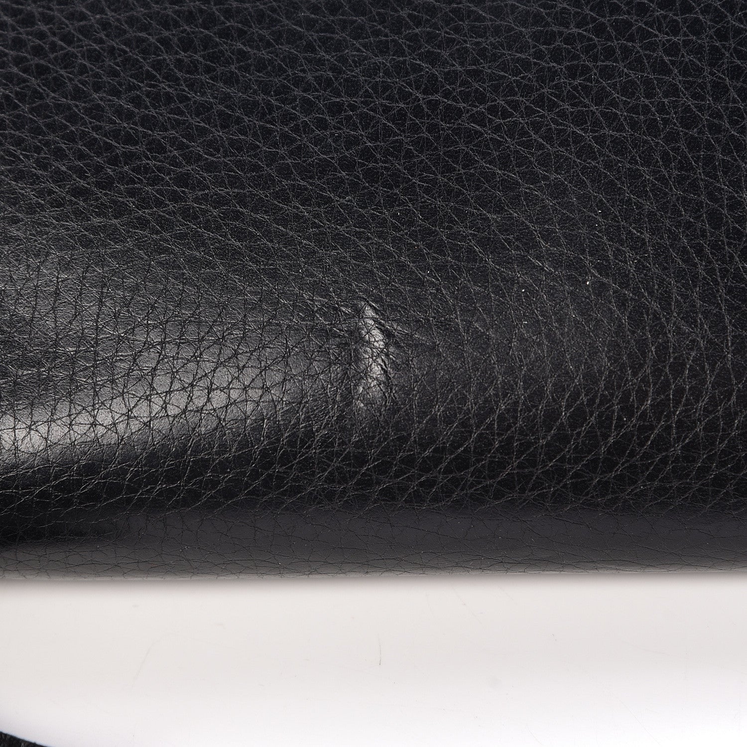 Gucci Pebbled Calfskin Medium Soho Zip Around Wallet Black 8 of 10