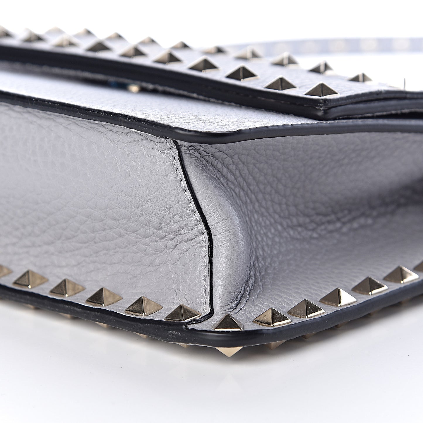 Pebbled Calfskin Rockstud Side Slip Crossbody Pastel Grey