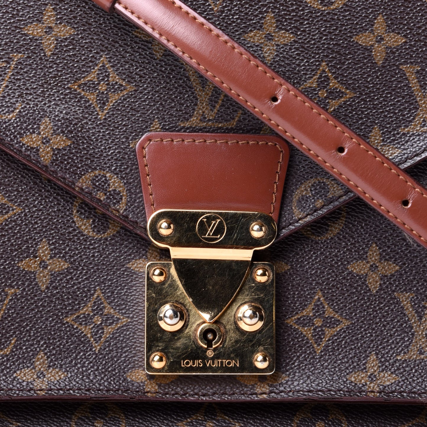 Monogram Monceau 26