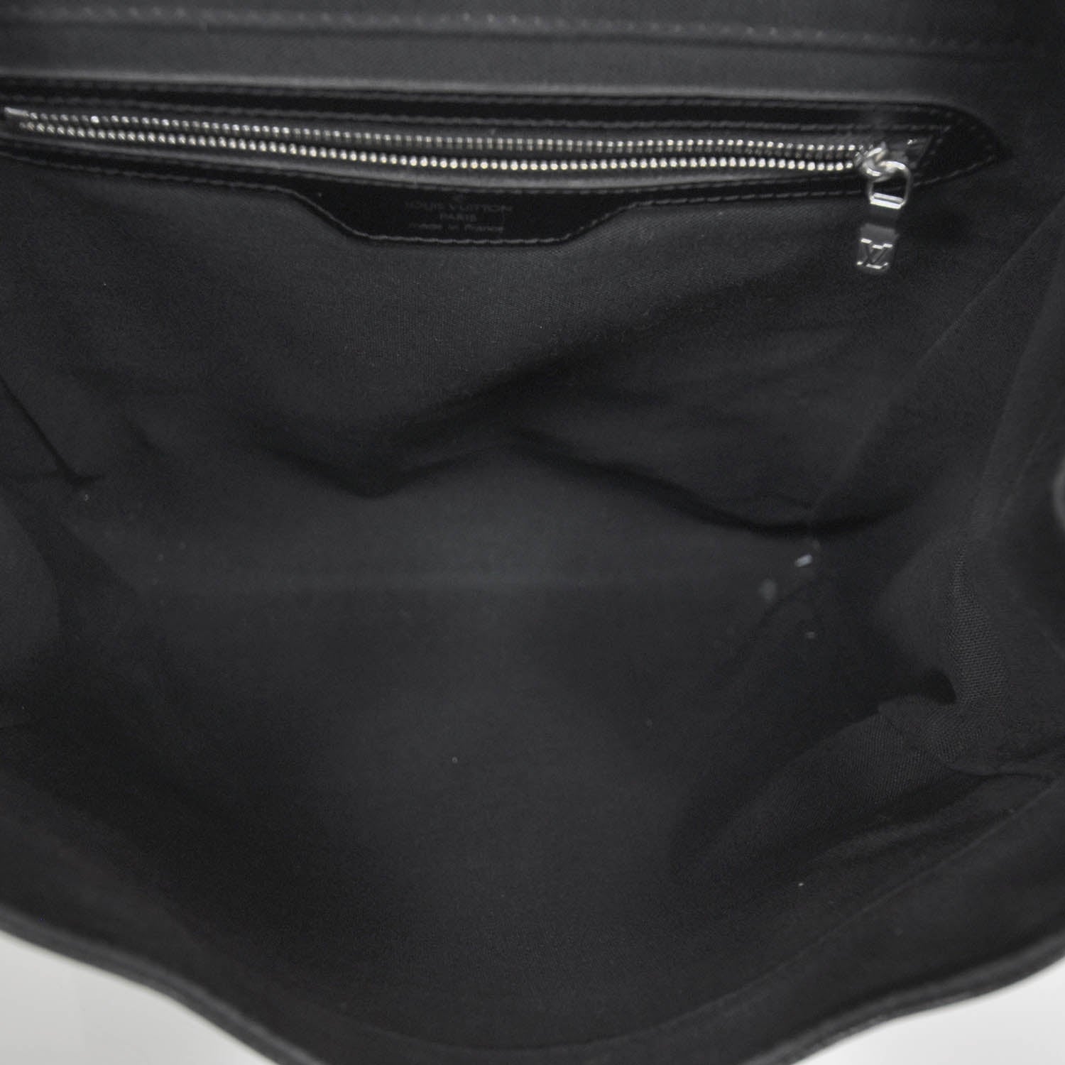 Louis Vuitton Taiga Cassiar Backpack 6 of 8