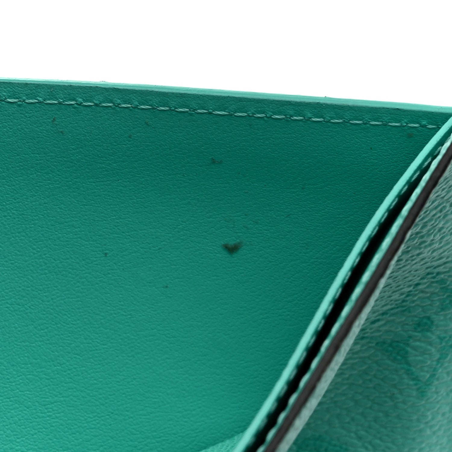 Louis Vuitton Taigarama Multiple Wallet Miami Green 7 of 7