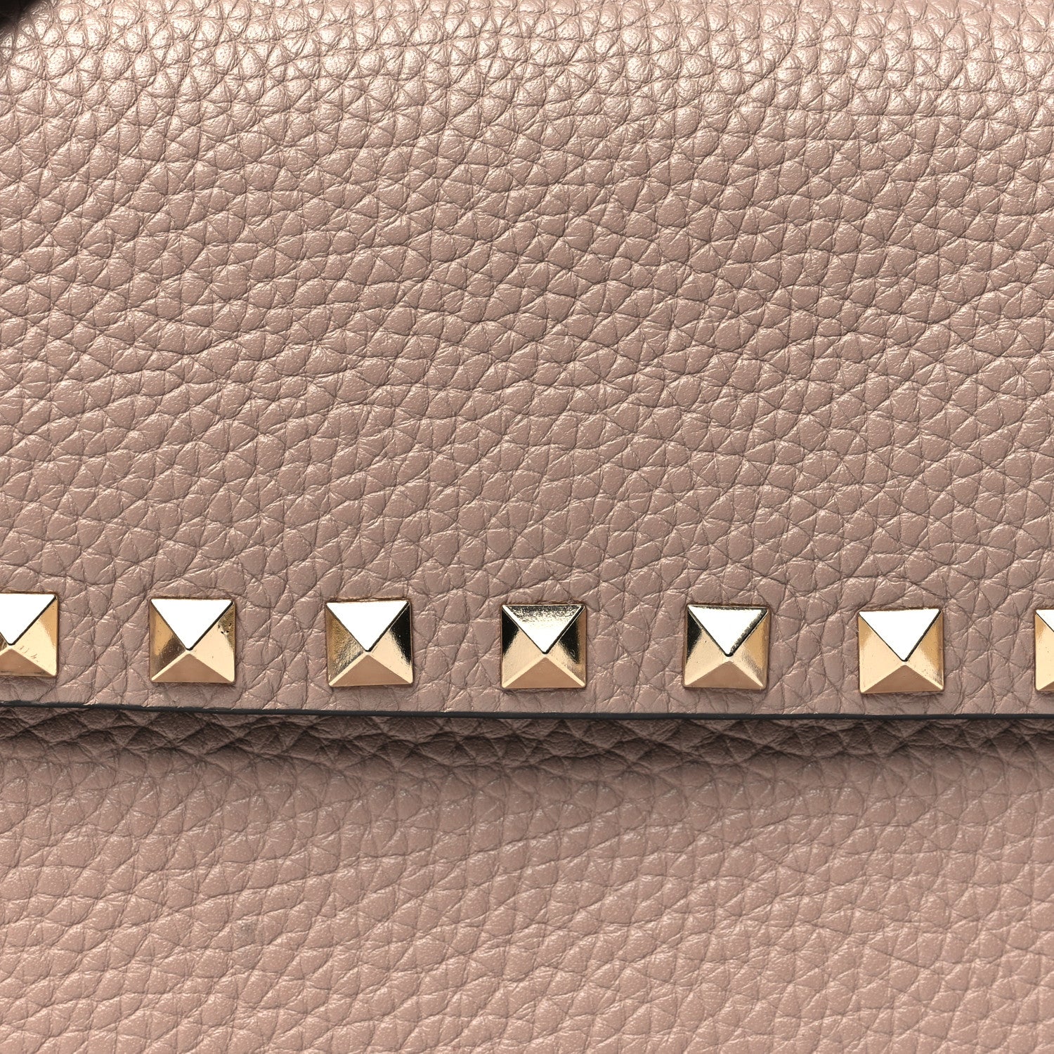 Valentino Garavani Grainy Calfskin Rockstud Crossbody Pouch Poudre 7 of 10