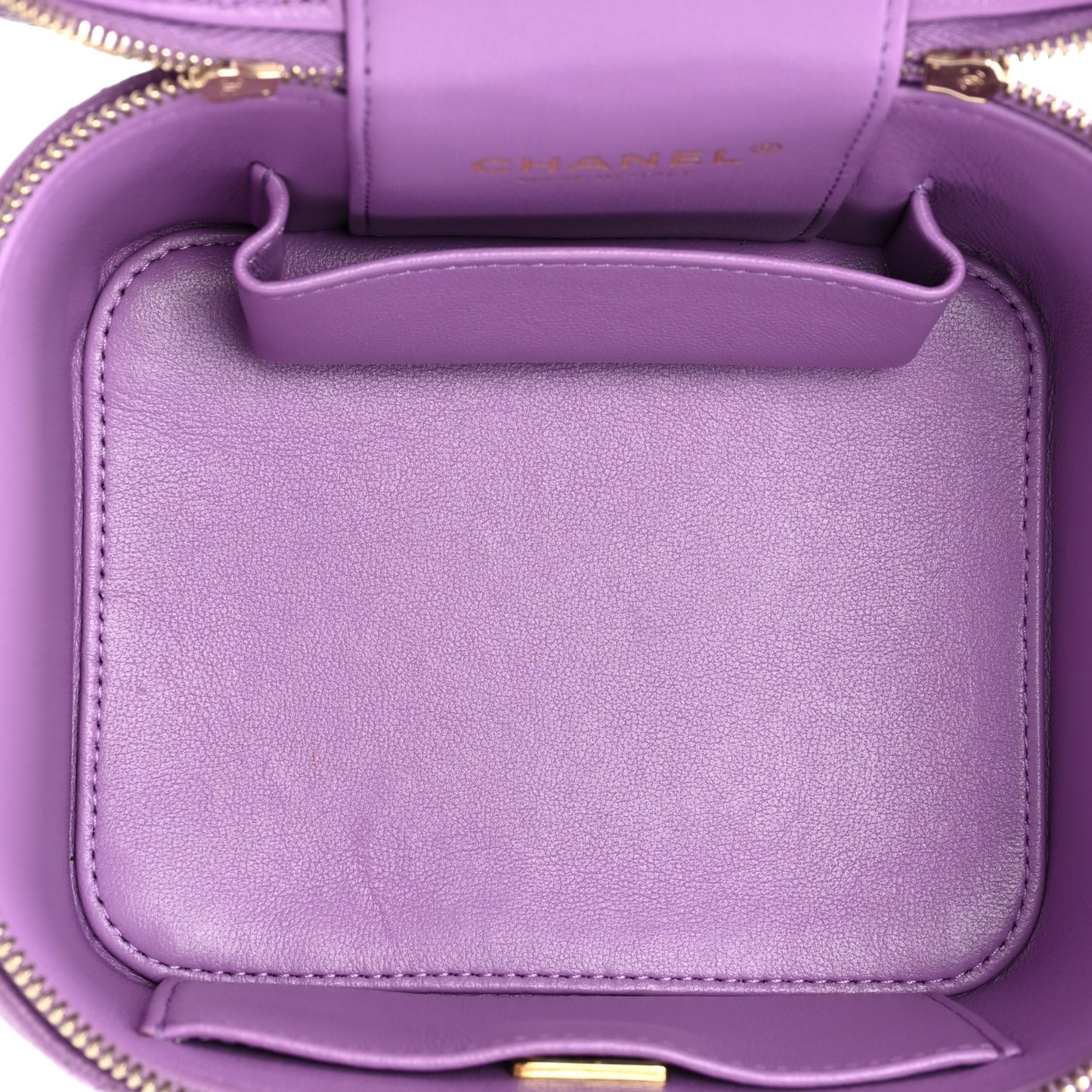Caviar Quilted Small CC Vanity Case Purple