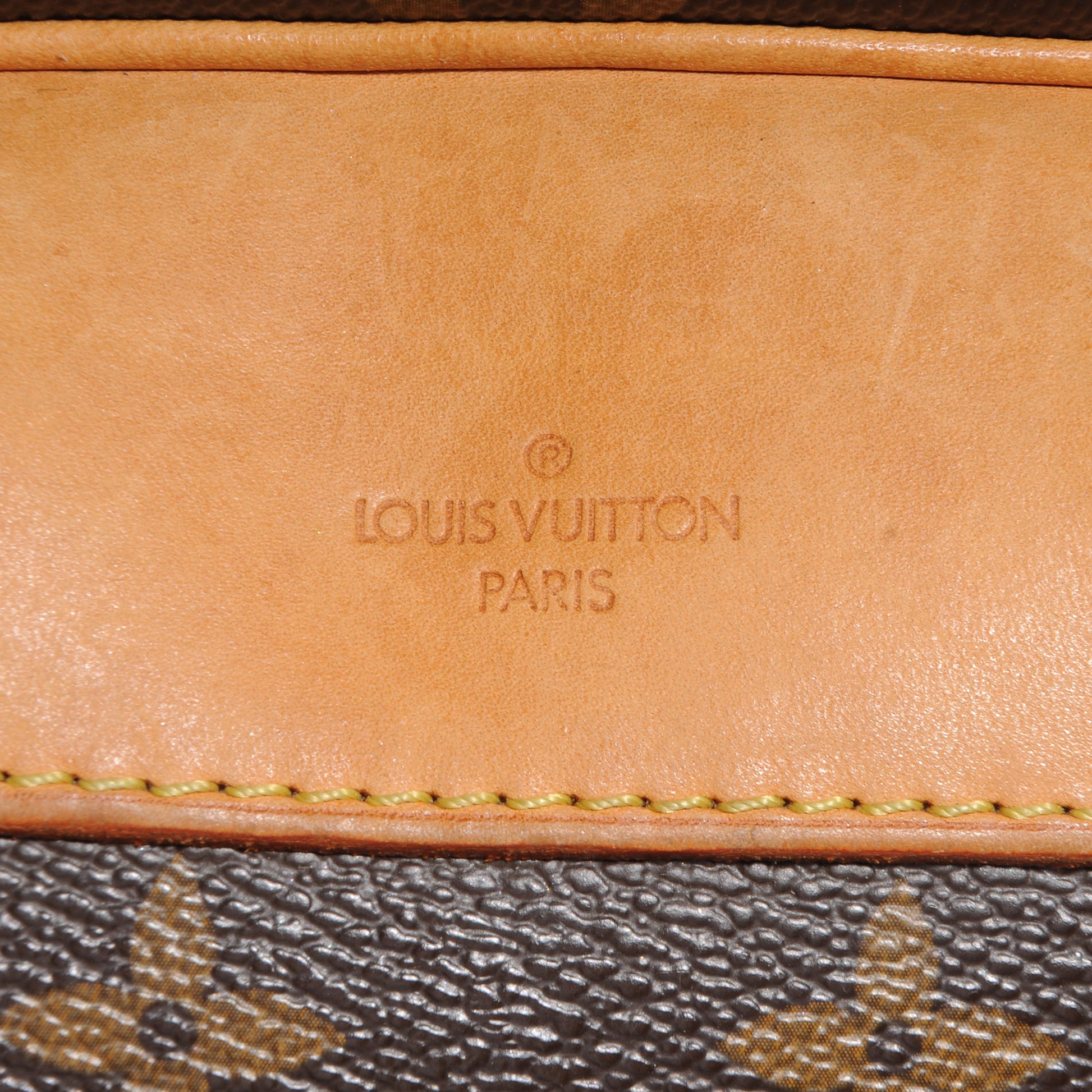 Louis Vuitton Monogram Deauville 8 of 9