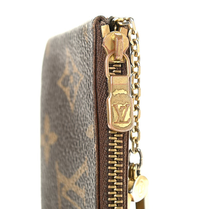 Louis Vuitton Monogram Key Pouch 8 of 8