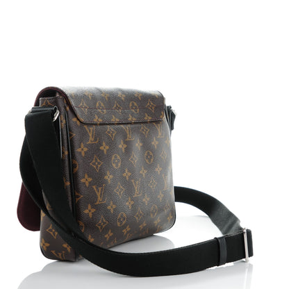Louis Vuitton Monogram Macassar District PM 3 of 7