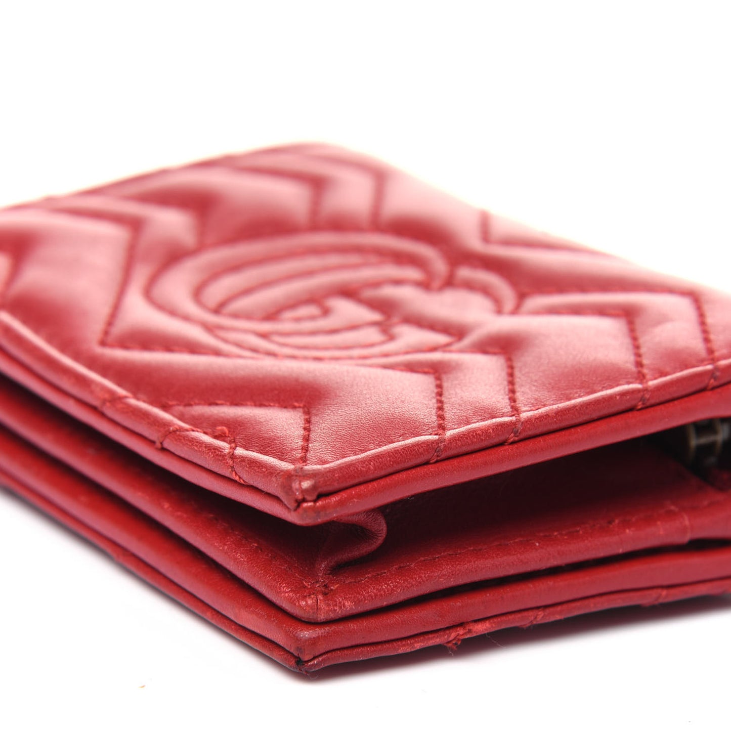 Calfskin Matelasse GG Marmont Card Case Wallet Hibiscus Red