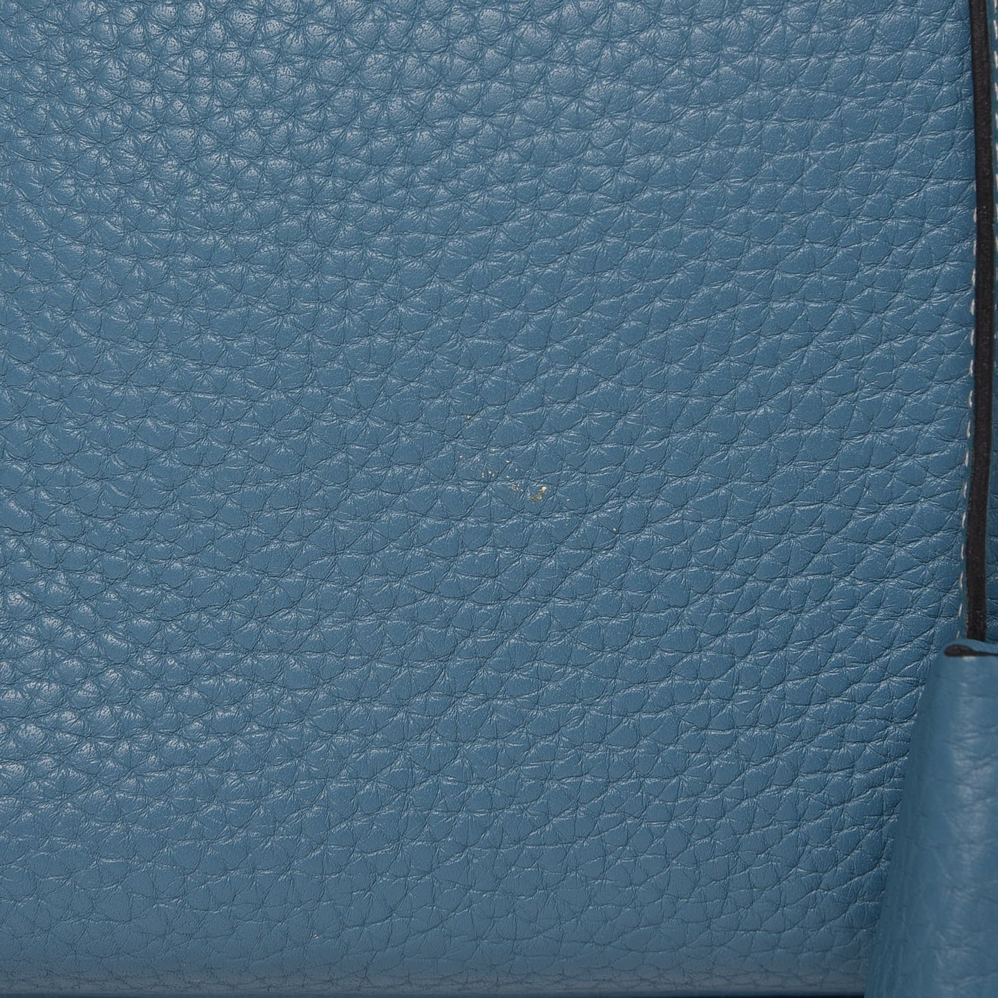 Taurillon Clemence Victoria II 35 Blue Jean