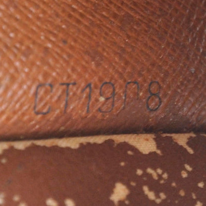 Louis Vuitton Monogram 6 Key Multicles Holder 7 of 7