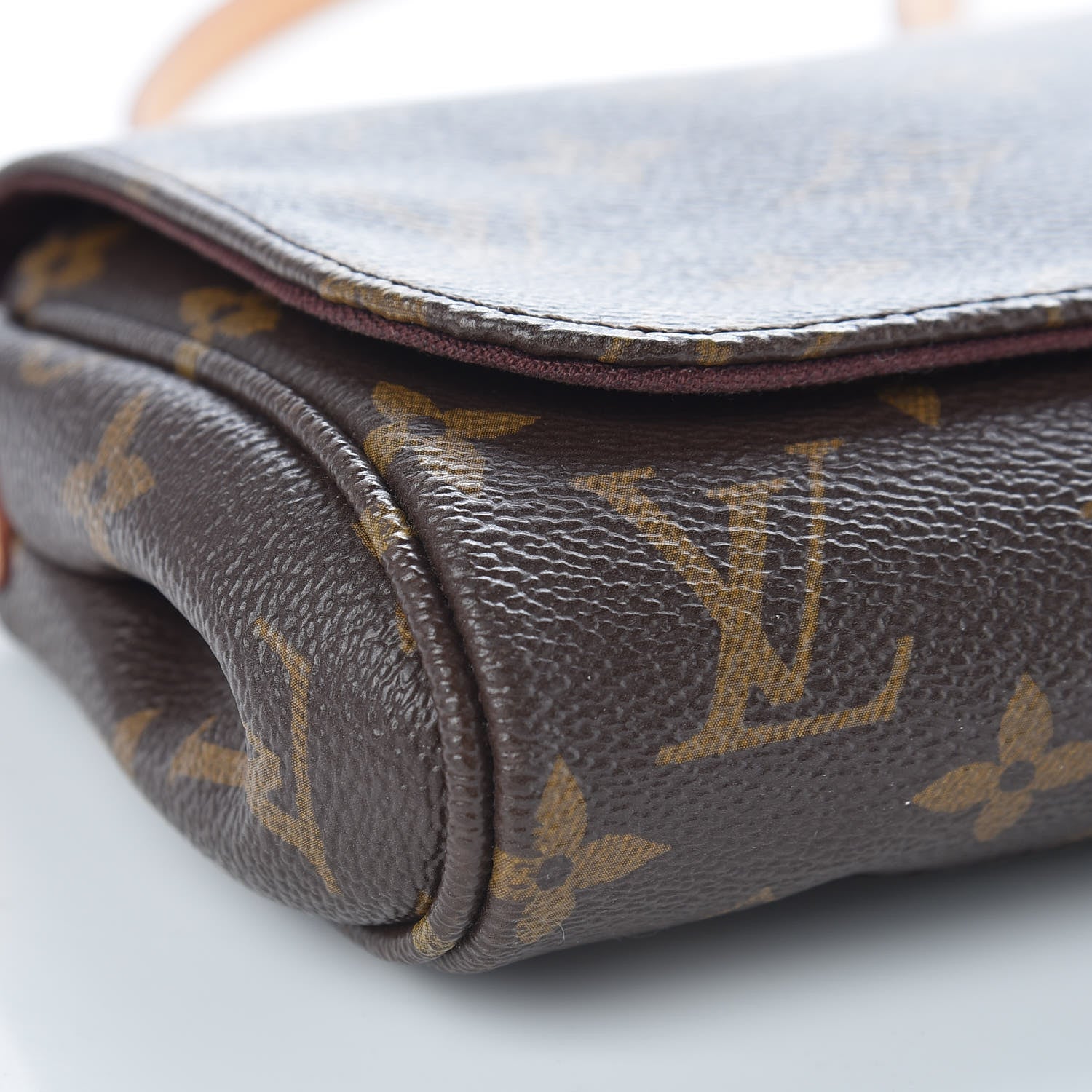 Louis Vuitton Monogram Favorite PM 11 of 12