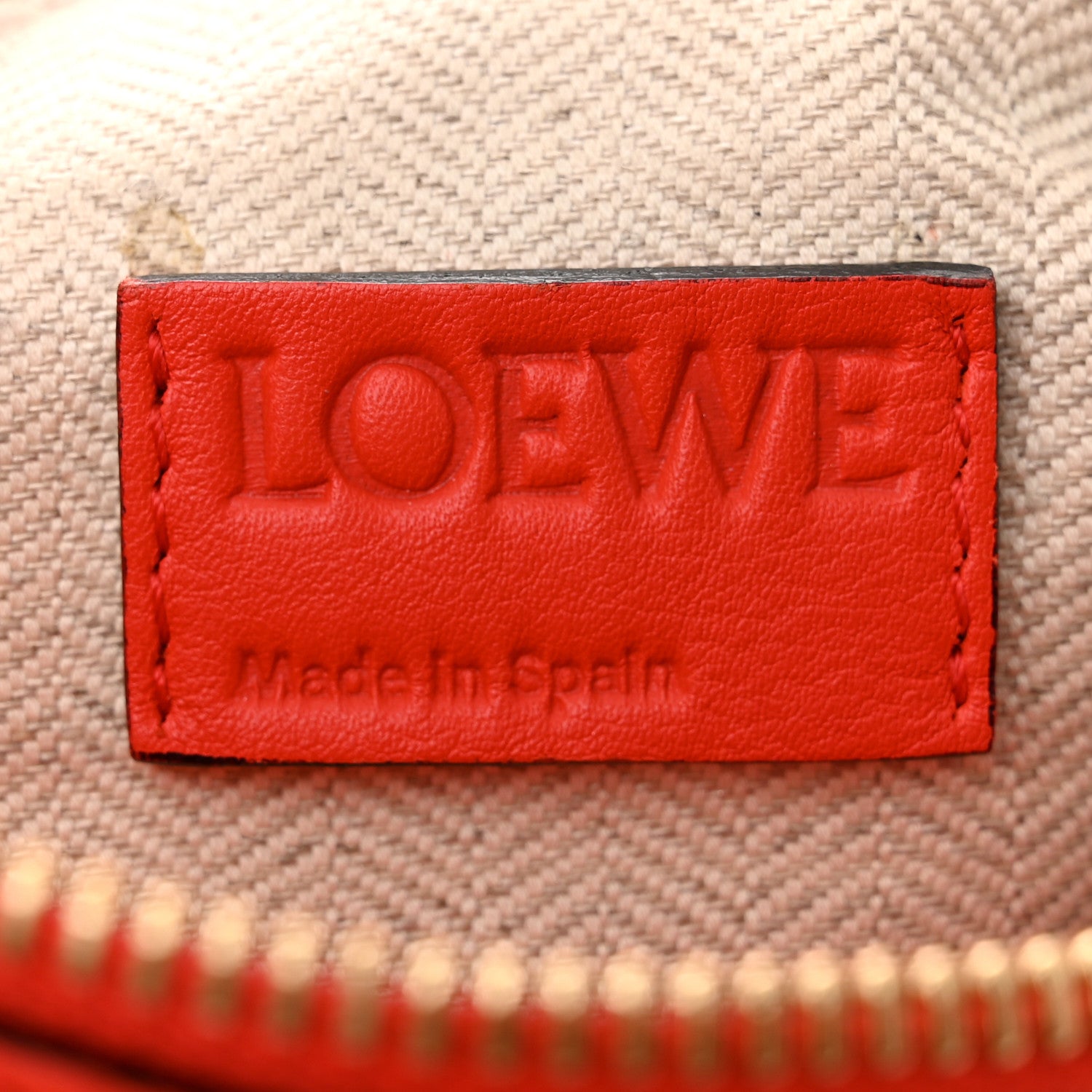 Loewe Calfskin Medium Puzzle Bag Scarlet 6 of 15