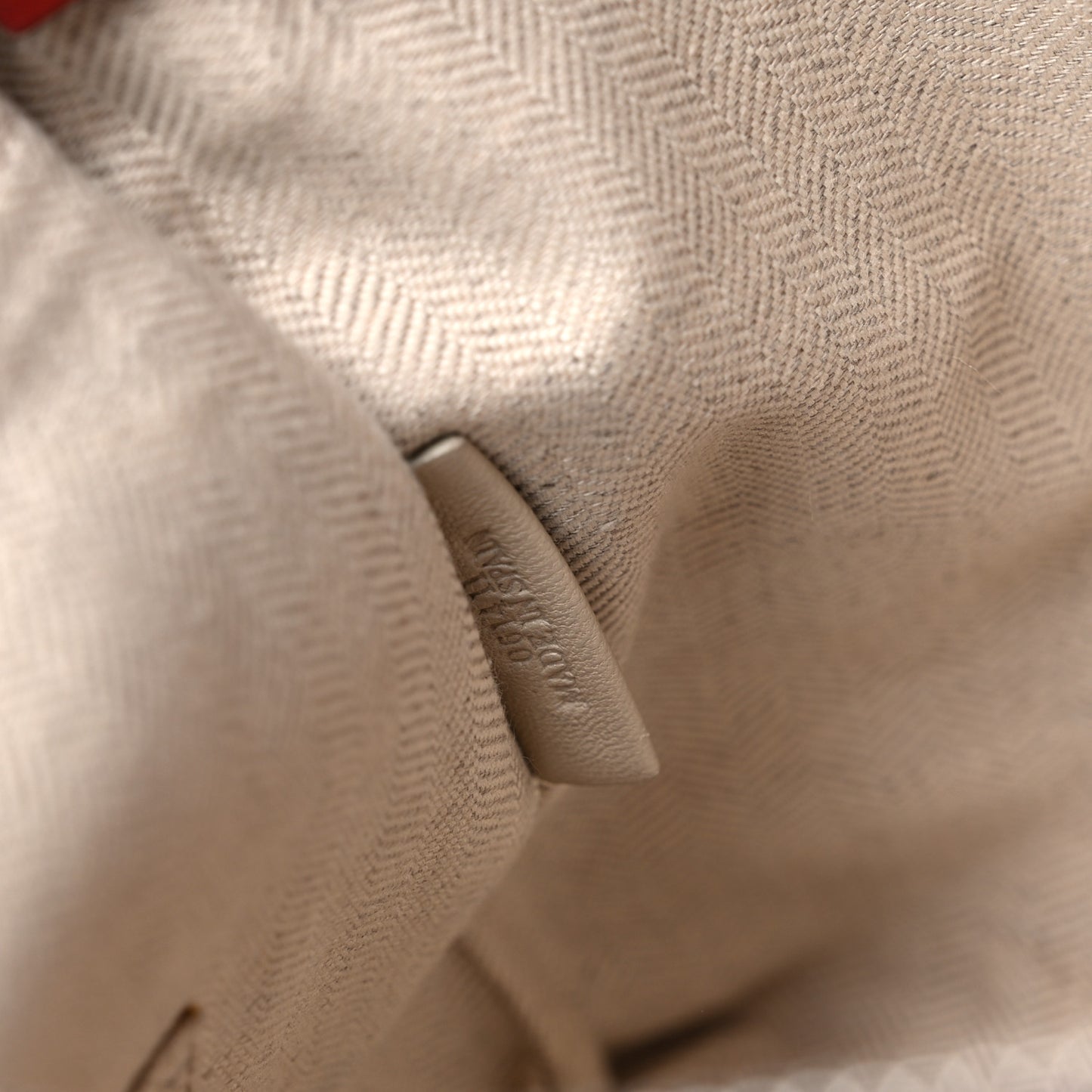 Calfskin T Pouch Red