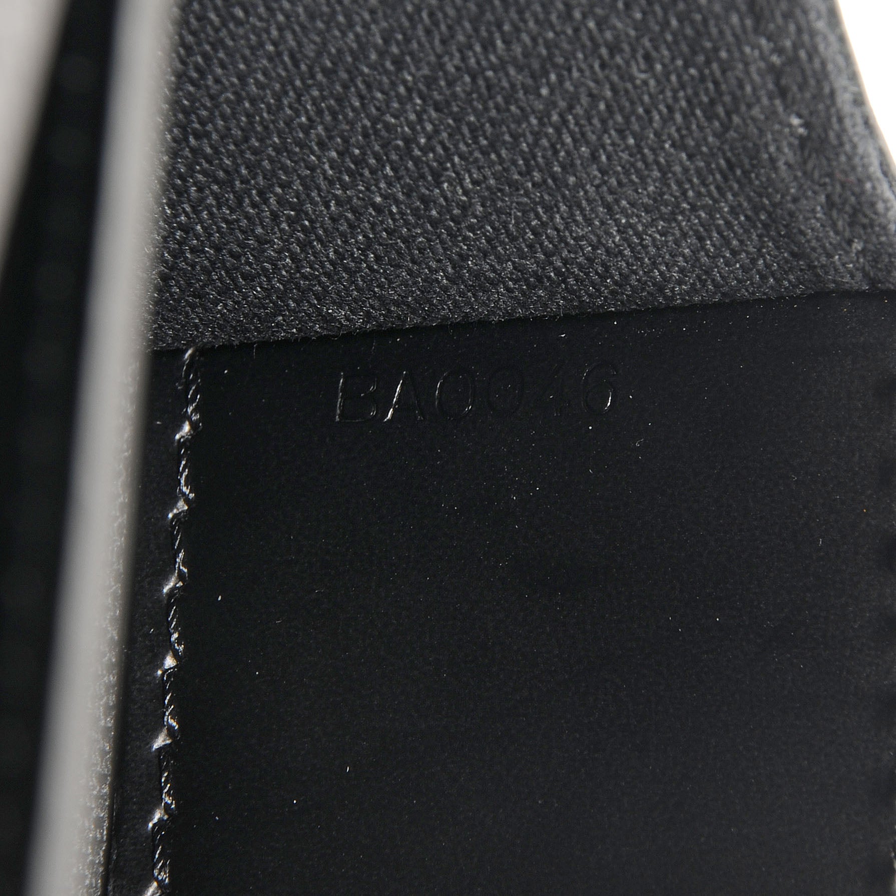 Louis Vuitton Epi Robusto 1 Compartment Briefcase Black 7 of 8