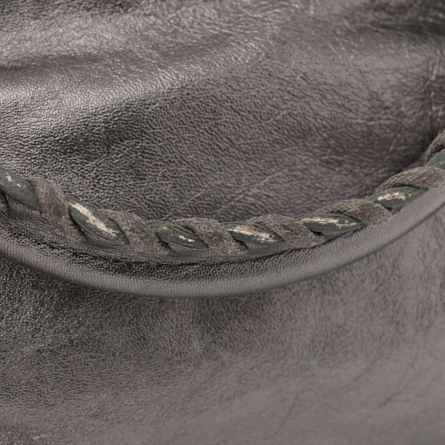 Agneau Classic Hardware Box Bag Metallic