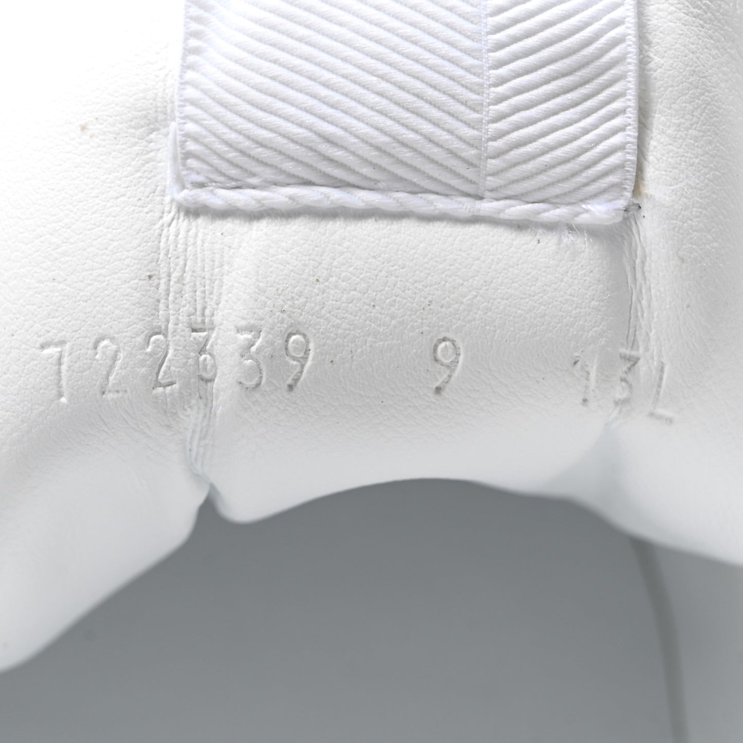GG Supreme Monogram Mens Rhyton Sneakers 9 White
