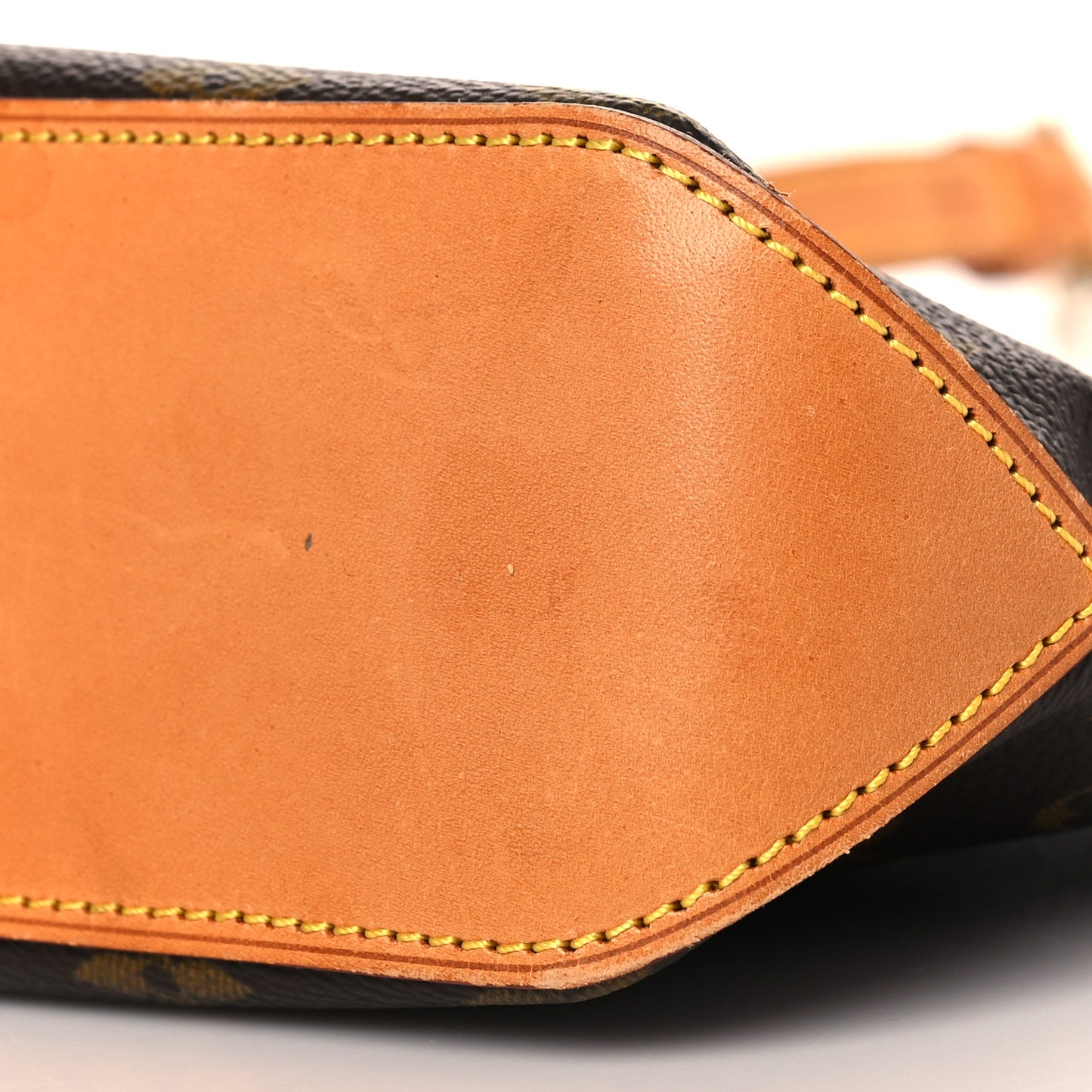 Monogram Trotteur