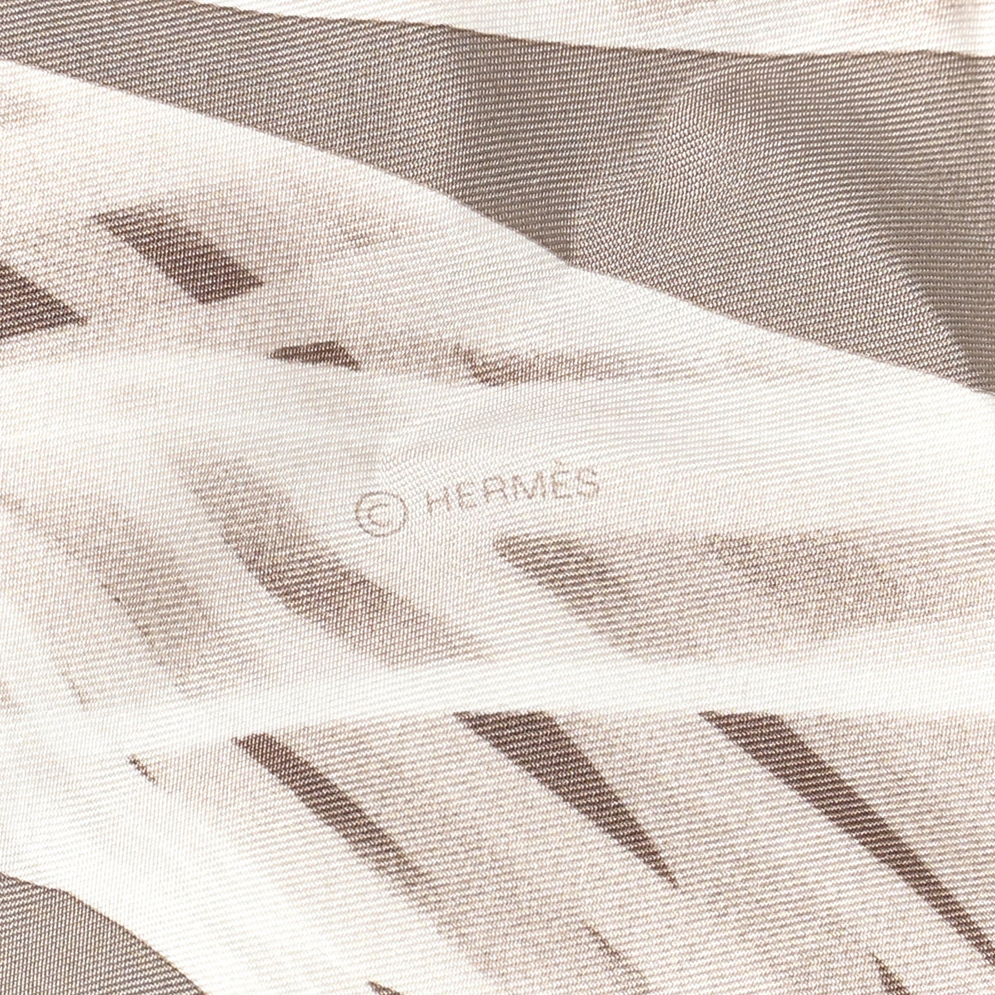 Silk Please Check In Scarf 90 Gris Perle Etoupe