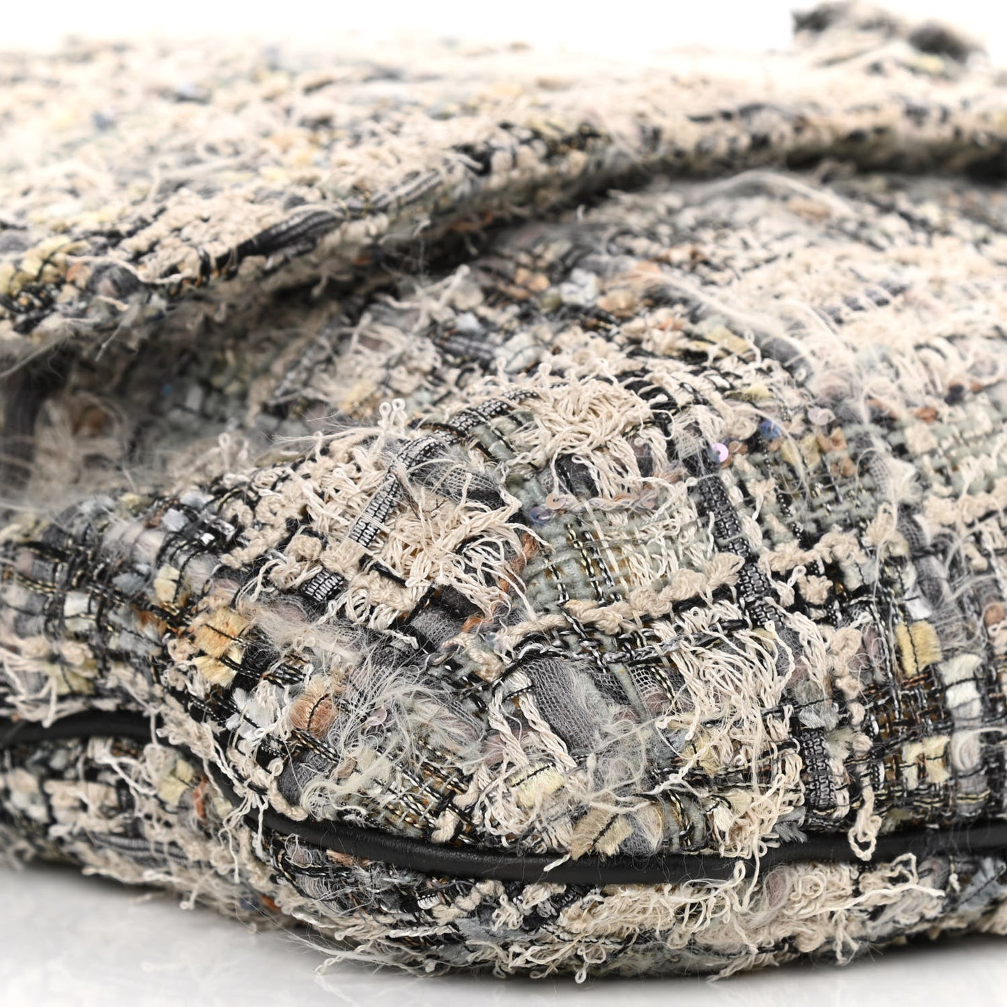 Tweed Camellia Messenger Multicolor