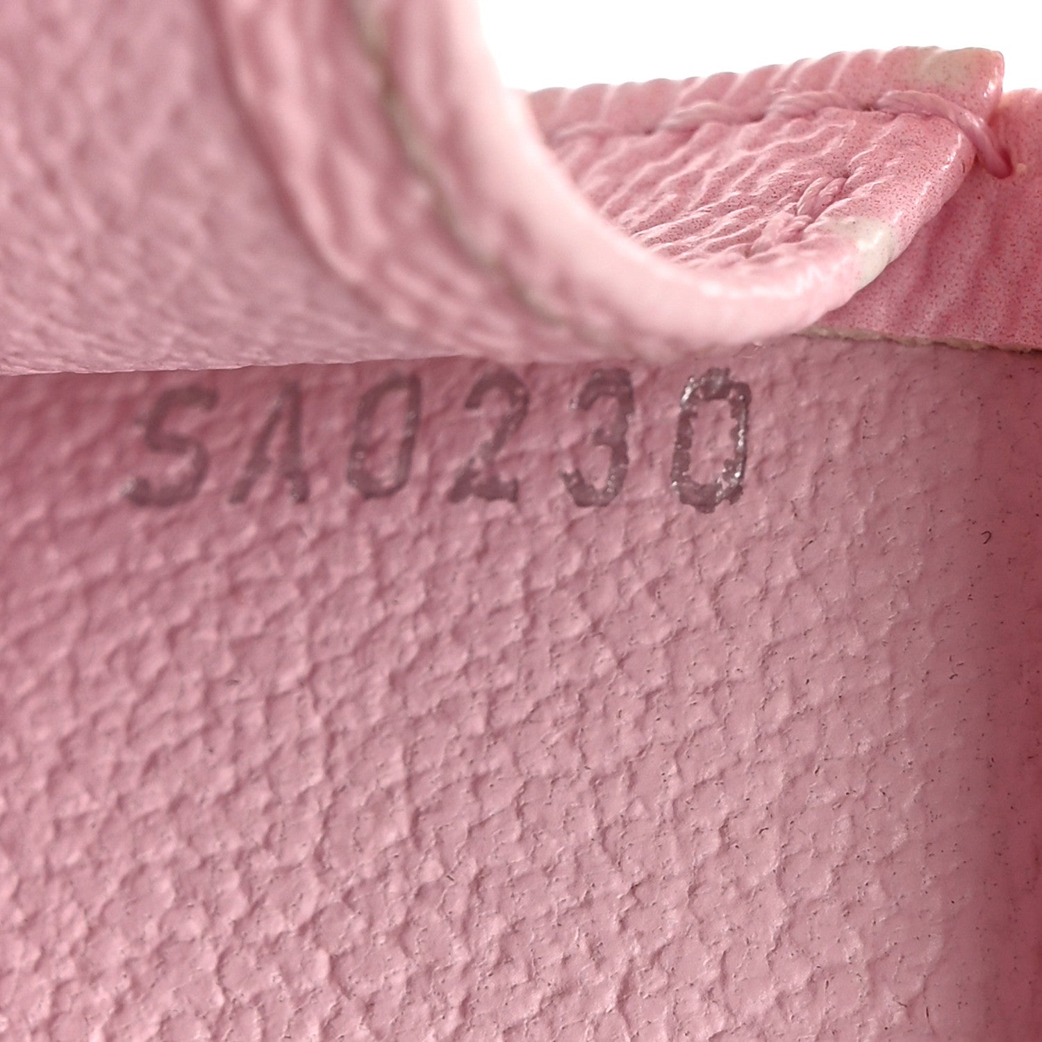 Louis Vuitton Monogram Escale Toiletry Pouch 26 Pastel 7 of 9