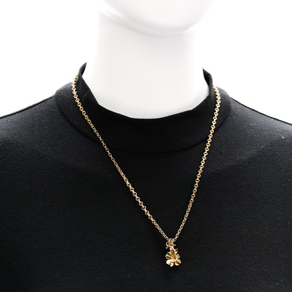 Chanel Metal CC Clover Necklace Gold 2 of 6