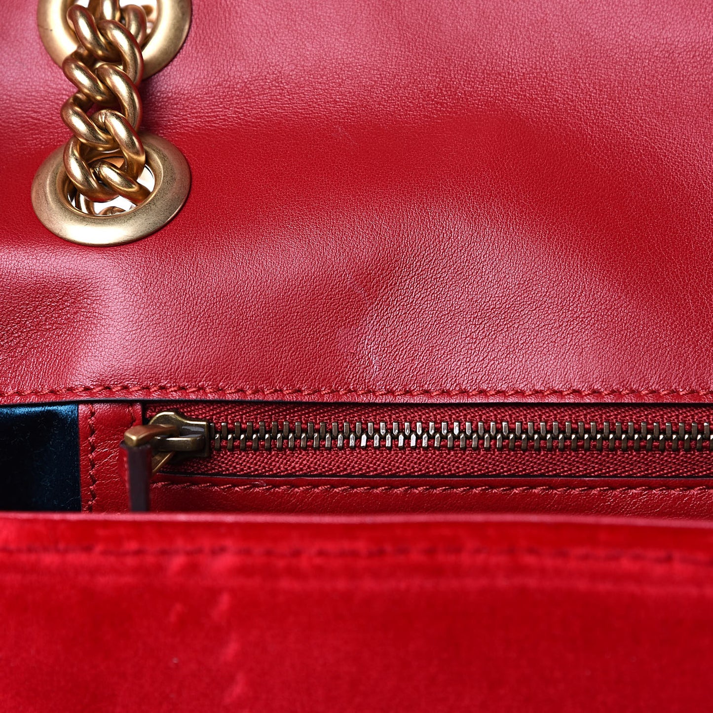Velvet Matelasse Medium GG Marmont Shoulder Bag Hibiscus Red