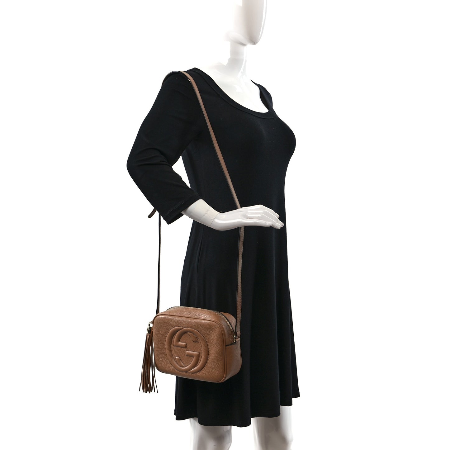 Pebbled Calfskin Small Soho Disco Bag Camelia