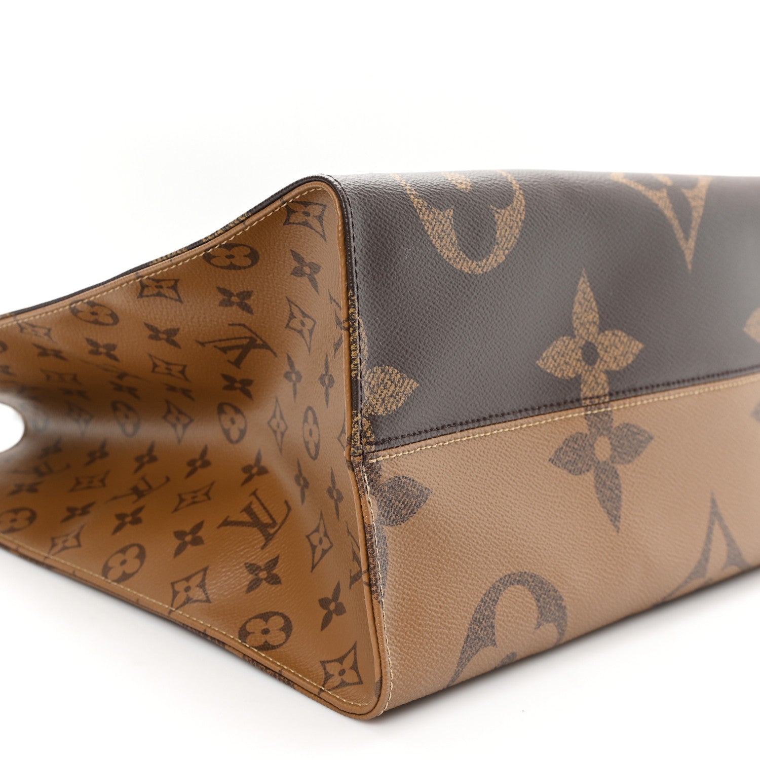 Louis Vuitton Reverse Monogram Giant Onthego GM 7 of 8