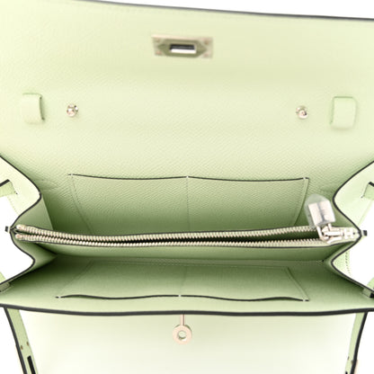 Hermes Epsom Kelly Wallet To Go Vert Fizz 5 of 11