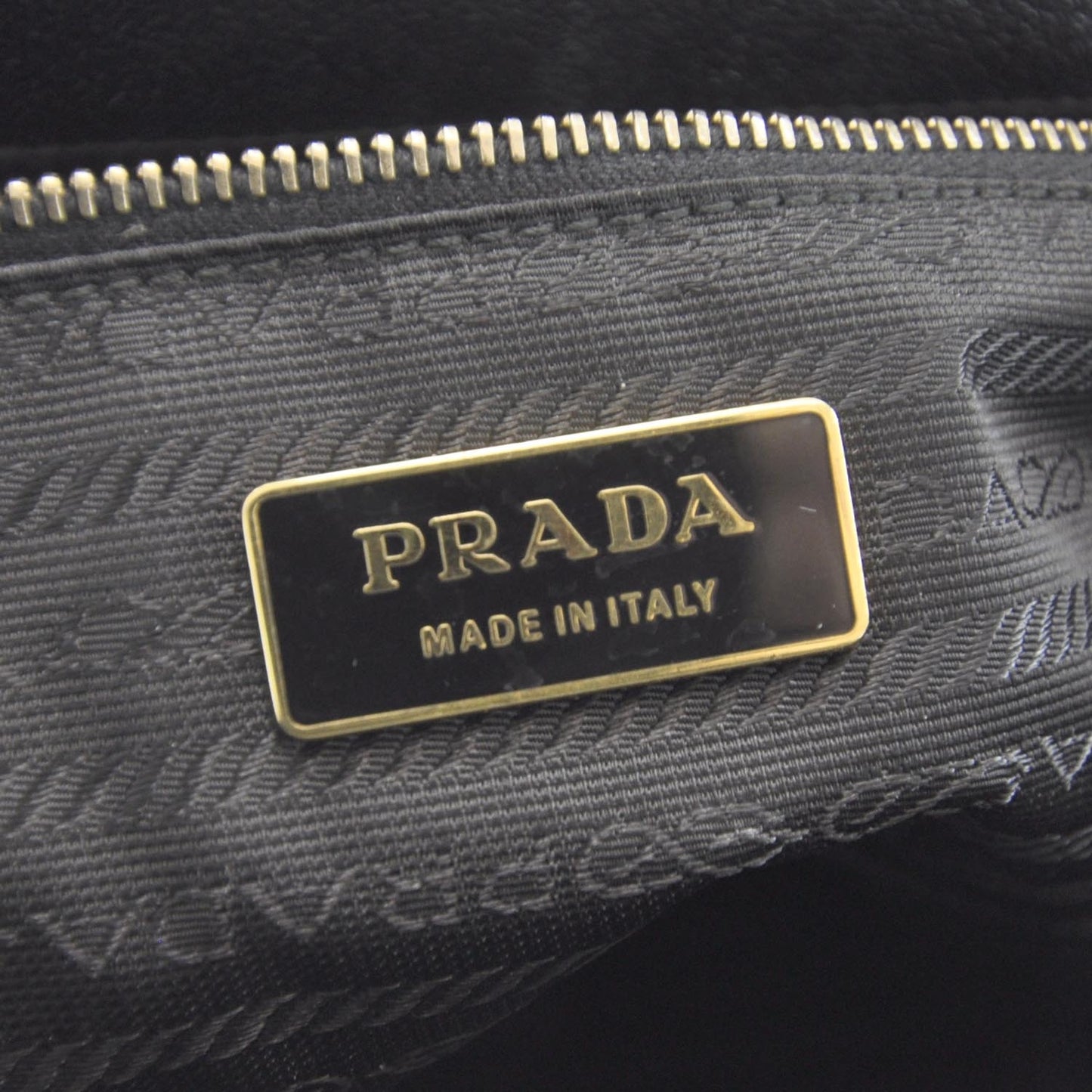 Goatskin Cerniera Doctor Bag Black
