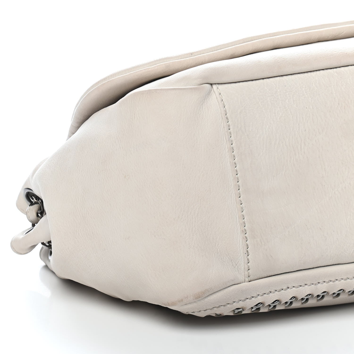 Chanel Smooth Calfskin Luxe Ligne Flap White 8 of 13