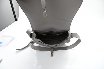 Chloe Calfskin Medium Marcie Round Crossbody Bag Cashmere Grey 7 of 20