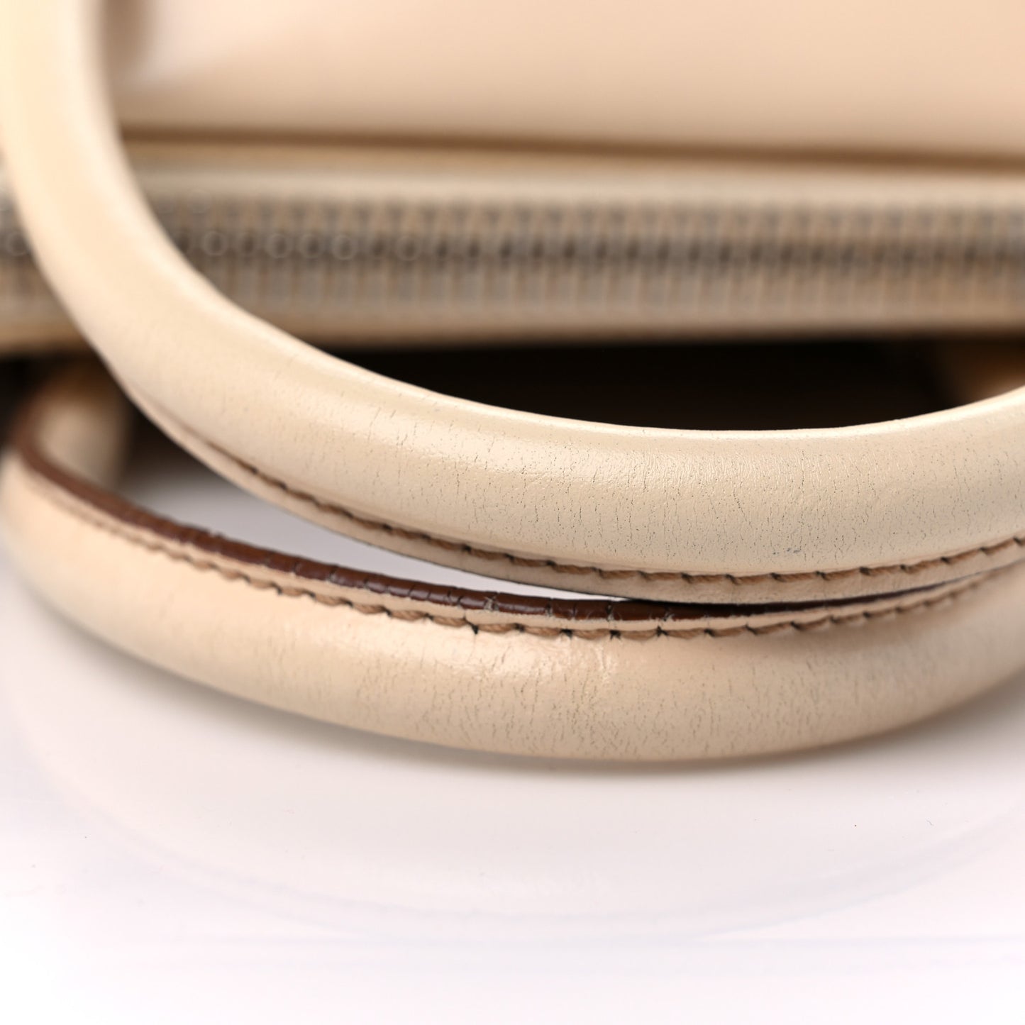 Shiny Lord Calfskin Large Antigona Beige