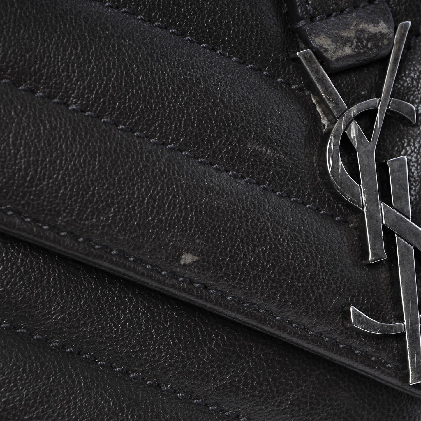 Sheepskin Matelasse Chevron Monogram College Chain Wallet Coal