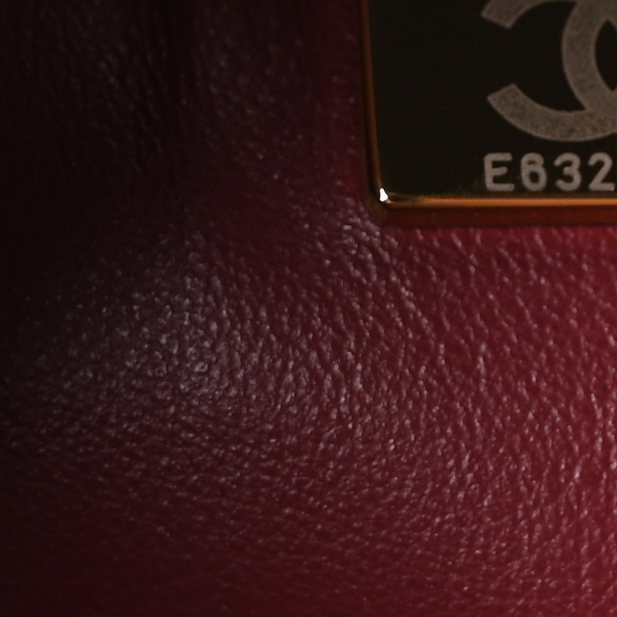 Grained Calfskin Souplissimo Maxi Flap Black