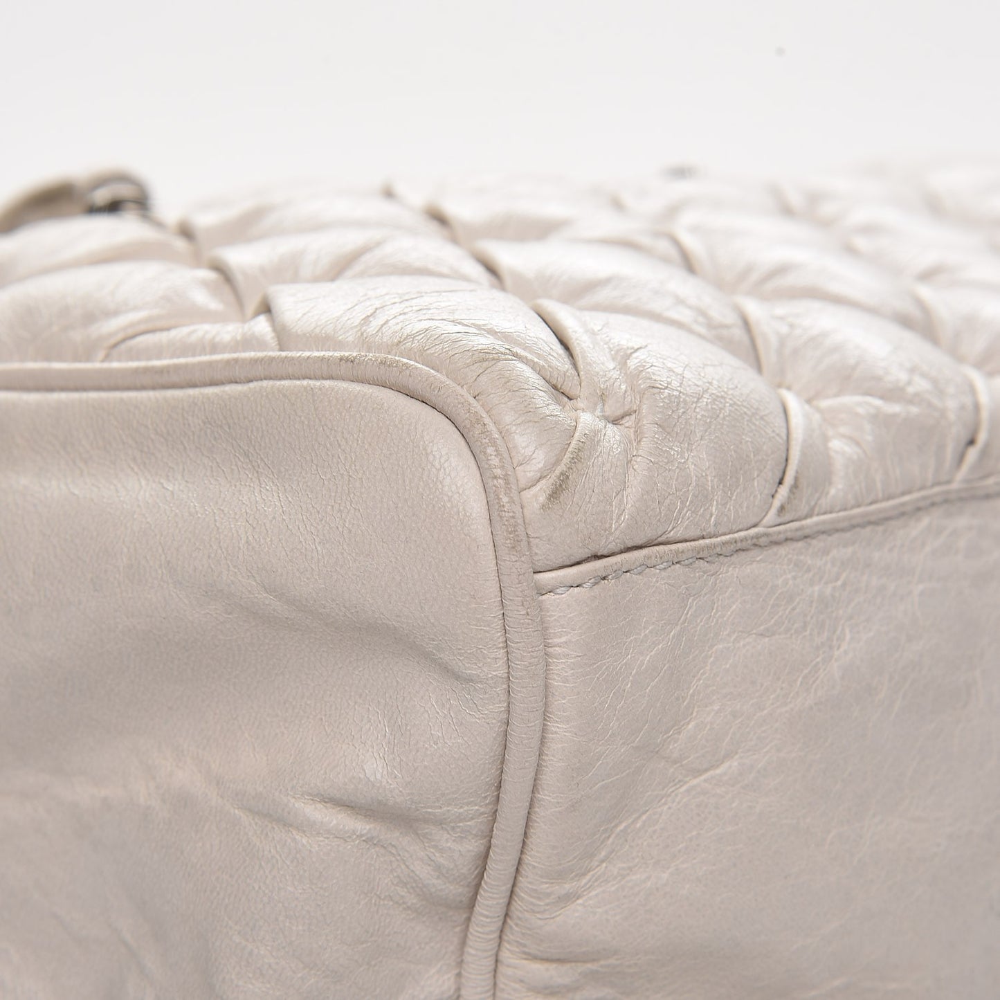 Chevre Quilted Matelasse MM White