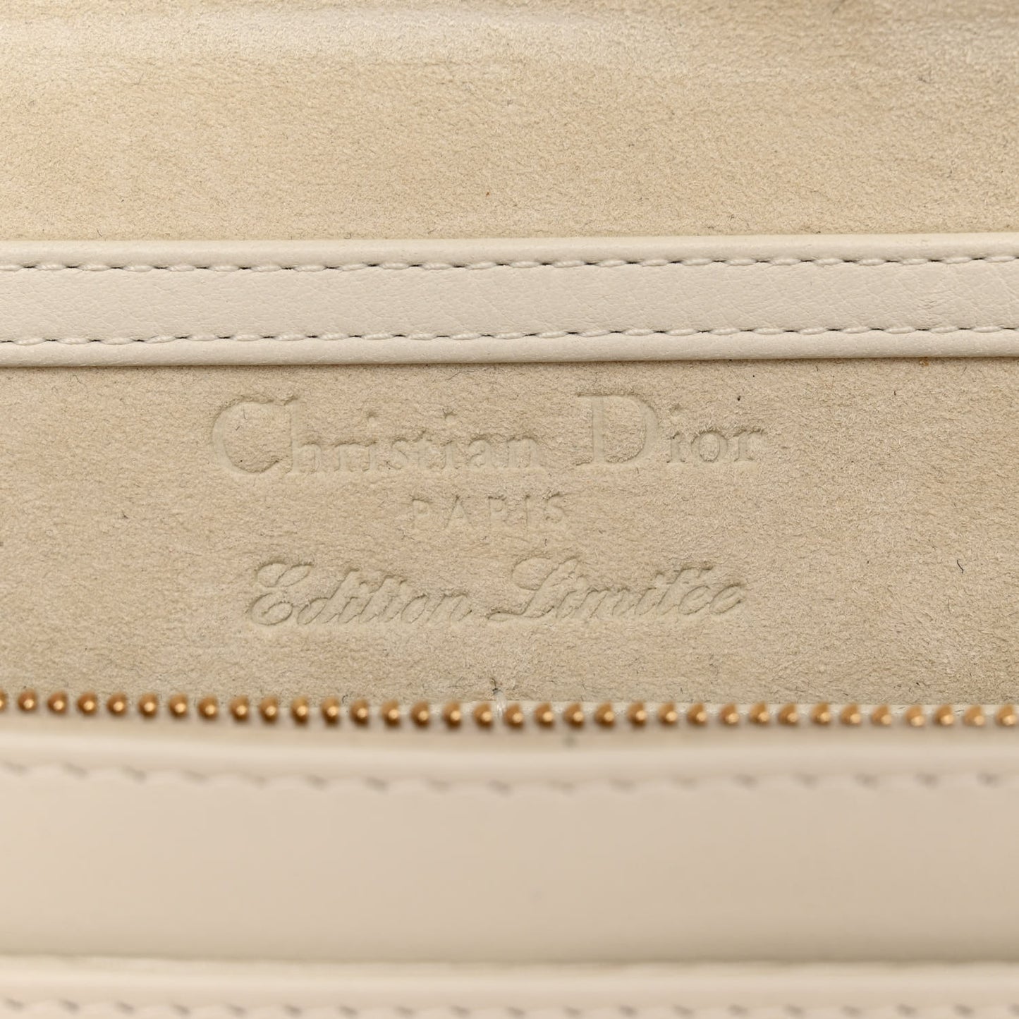 Calfskin Amour Wallet On Chain Latte Multicolor