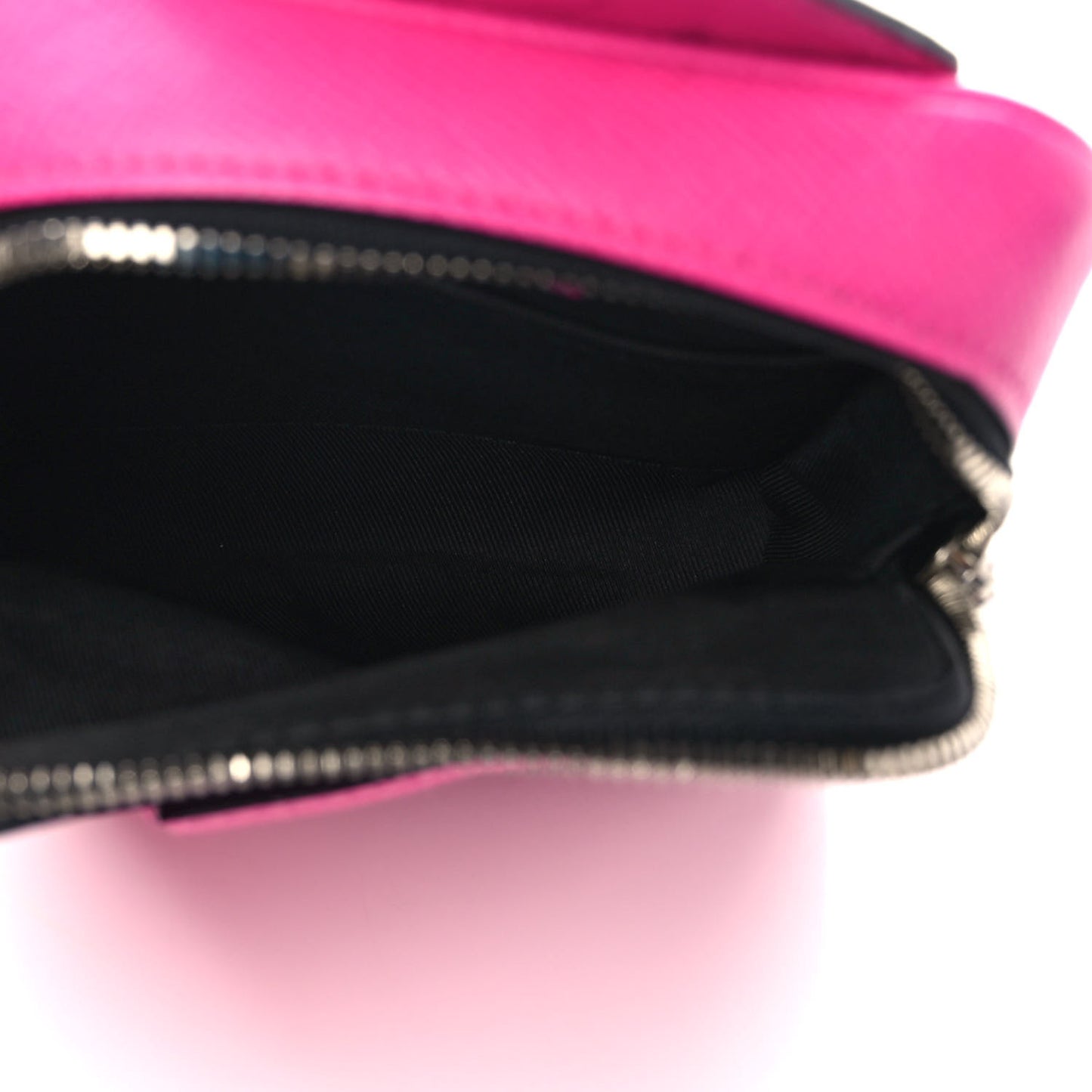 Taigarama Outdoor Slingbag Fuchsia