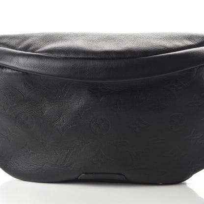 Louis Vuitton Calfskin Monogram Shadow Discovery Bumbag Black 9 of 9