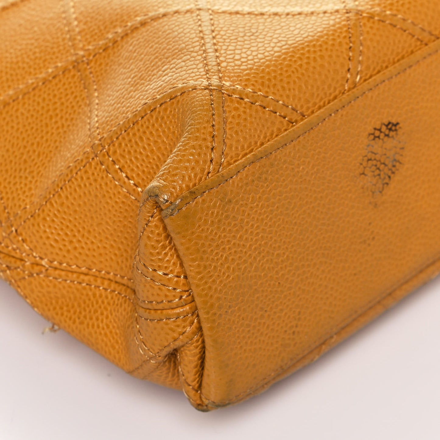 Caviar Stitched Shoulder Bag Yellow