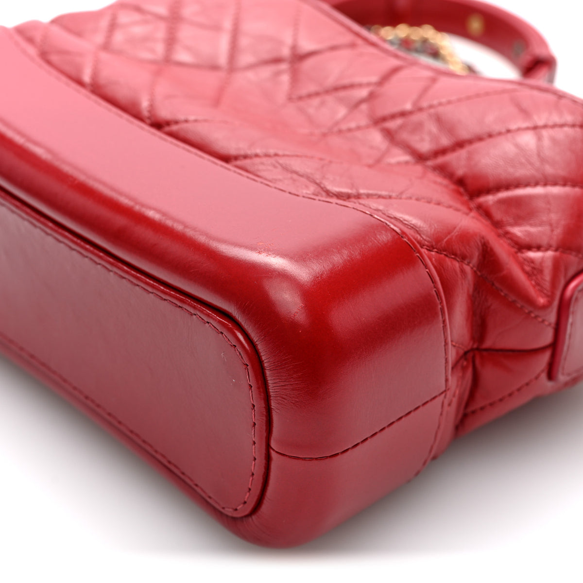 Aged Calfskin Chevron Quilted Small Gabrielle Hobo Red