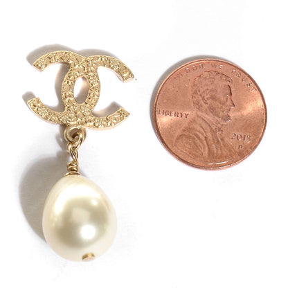Chanel Pearl CC Drop Earrings Gold 2 of 5
