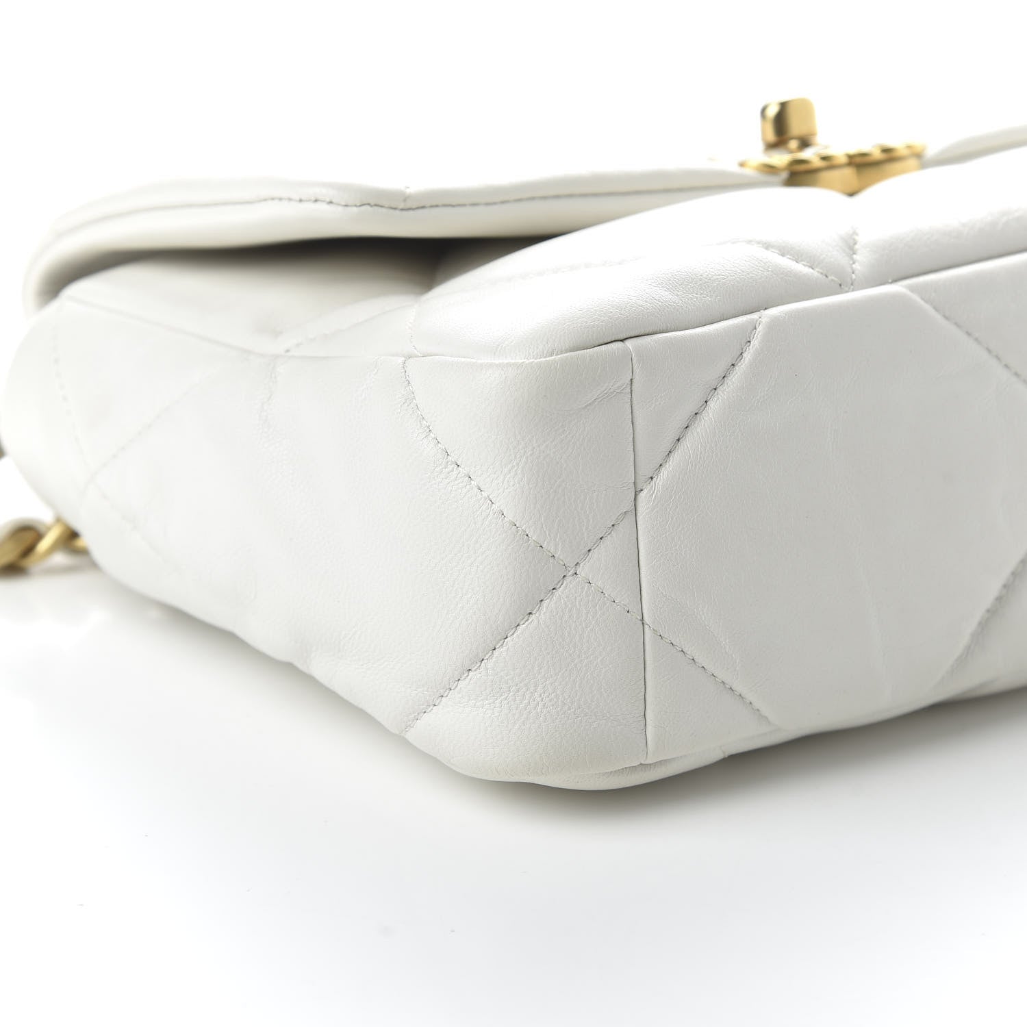 Chanel Goatskin Quilted Medium 19 Flap White 6 of 10